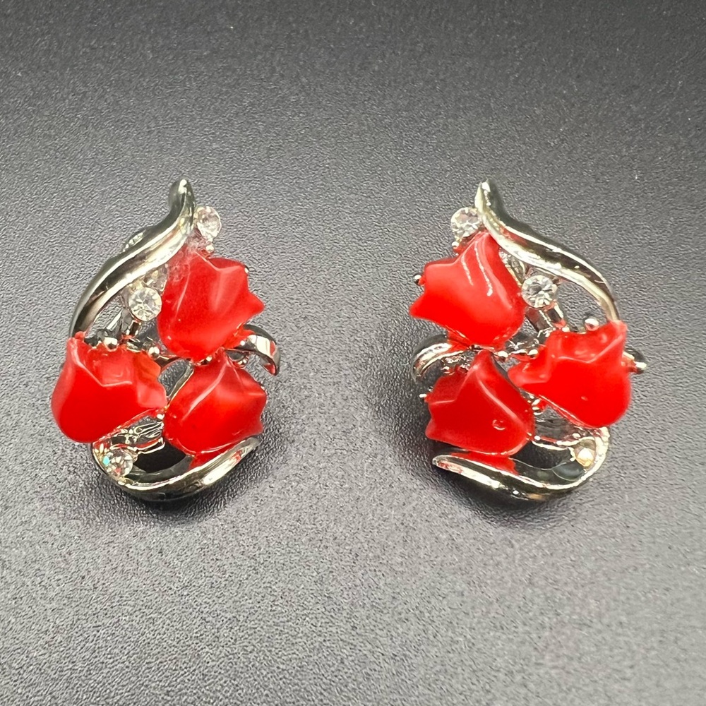 Vintage Longcraft Signed Tulip Screw-back Earrings